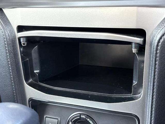 �ԑI�тɂ͂��Y�݂������̂ł��I��̓I�ȍw���܂ł͌������Ă��Ȃ����ǎԂ͋C�ɂȂ�Ƃ������q�l���劽�}�ł��I���񒆌Îԍw���̑����̂���`���������Ă��������I