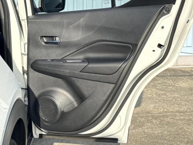 キックス Ｘ　保証書／純正　９インチ　メモリーナビ／インテリジェントルームミラー／エマージェンシーブレーキ／シートヒーター　前席／アラウンドビューモニター／車線逸脱防止支援システム／プロパイロット　全周囲カメラ（22枚目）