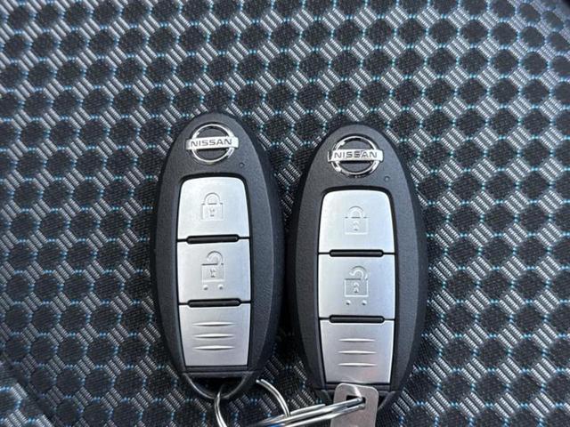 キックス Ｘ　保証書／純正　９インチ　メモリーナビ／インテリジェントルームミラー／エマージェンシーブレーキ／シートヒーター　前席／アラウンドビューモニター／車線逸脱防止支援システム／プロパイロット　全周囲カメラ（33枚目）