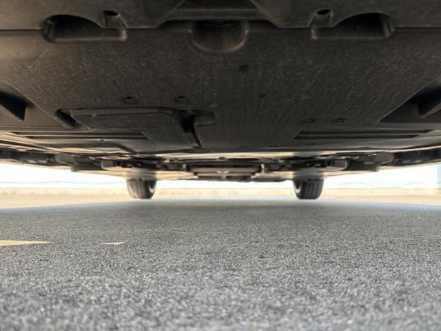 プリウス Ｚ　新品タイヤ／保証書／ディスプレイオーディオ＋ナビ／トヨタセーフティセンス／シートエアコン／全方位モニター／車線逸脱防止支援システム／シート　合皮／パーキングアシスト　自動操舵　衝突被害軽減システム（47枚目）