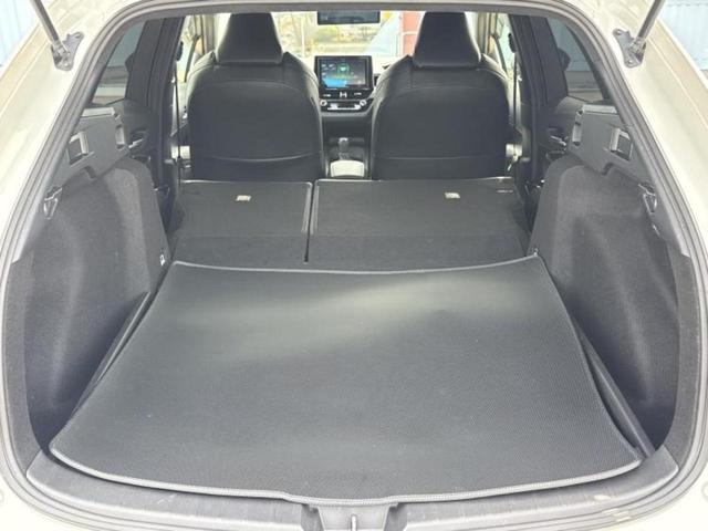 カローラツーリング ハイブリッドダブルバイビー　保証書／社外　９インチ　ＳＤナビ／トヨタセーフティセンス／車線逸脱防止支援システム／シート　ハーフレザー／ドライブレコーダー　前後／ヘッドランプ　ＬＥＤ／ＥＴＣ／ＥＢＤ付ＡＢＳ／横滑り防止装置（19枚目）