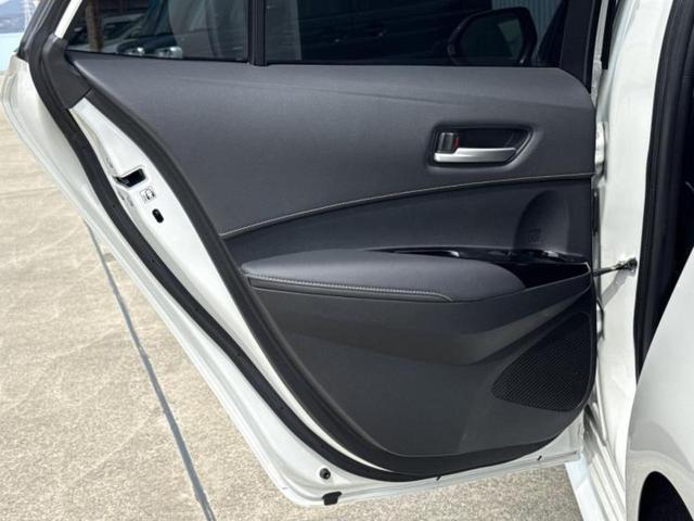 カローラツーリング ハイブリッドダブルバイビー　保証書／社外　９インチ　ＳＤナビ／トヨタセーフティセンス／車線逸脱防止支援システム／シート　ハーフレザー／ドライブレコーダー　前後／ヘッドランプ　ＬＥＤ／ＥＴＣ／ＥＢＤ付ＡＢＳ／横滑り防止装置（23枚目）