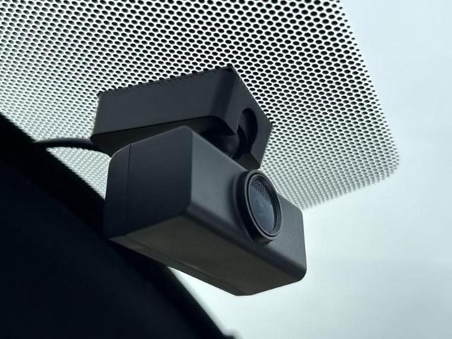 カローラツーリング ハイブリッドダブルバイビー　保証書／社外　９インチ　ＳＤナビ／トヨタセーフティセンス／車線逸脱防止支援システム／シート　ハーフレザー／ドライブレコーダー　前後／ヘッドランプ　ＬＥＤ／ＥＴＣ／ＥＢＤ付ＡＢＳ／横滑り防止装置（34枚目）