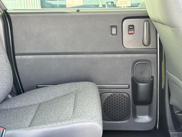 フリード eHEVエアー 保証書/純正 8インチ ナビ/ホンダセンシング/両側電動スライドドア/車線逸脱防止支援システム/登録済未使用車/ヘッドランプ LED/USBジャック/Bluetooth接続/EBD付ABS 禁煙車(25枚目)