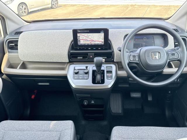 フリード eHEVエアー 保証書/純正 8インチ ナビ/ホンダセンシング/両側電動スライドドア/車線逸脱防止支援システム/登録済未使用車/ヘッドランプ LED/USBジャック/Bluetooth接続/EBD付ABS 禁煙車(26枚目)