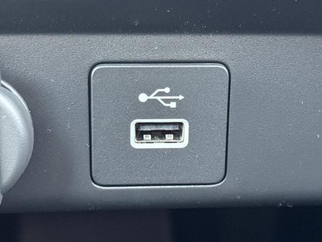 フリード eHEVエアー 保証書/純正 8インチ ナビ/ホンダセンシング/両側電動スライドドア/車線逸脱防止支援システム/登録済未使用車/ヘッドランプ LED/USBジャック/Bluetooth接続/EBD付ABS 禁煙車(34枚目)