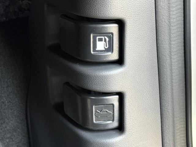 フリード eHEVエアー 保証書/純正 8インチ ナビ/ホンダセンシング/両側電動スライドドア/車線逸脱防止支援システム/登録済未使用車/ヘッドランプ LED/USBジャック/Bluetooth接続/EBD付ABS 禁煙車(43枚目)