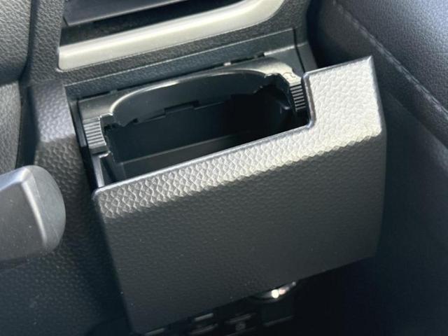 ルーミー カスタムＧ　新品タイヤ／保証書／純正　９インチ　ＳＤナビ／トヨタセーフティセンス／両側電動スライドドア／車線逸脱防止支援システム／ドライブレコーダー　社外／ヘッドランプ　ＬＥＤ／Ｂｌｕｅｔｏｏｔｈ接続　ＤＶＤ再生（40枚目）