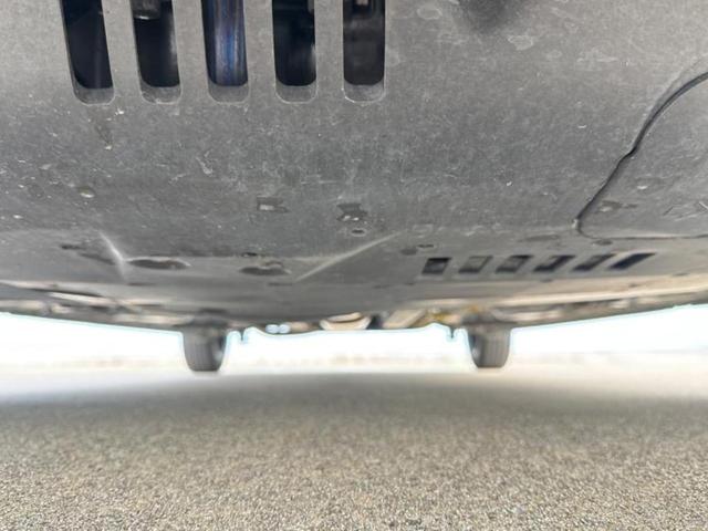 ルーミー カスタムＧ　新品タイヤ／保証書／純正　９インチ　ＳＤナビ／トヨタセーフティセンス／両側電動スライドドア／車線逸脱防止支援システム／ドライブレコーダー　社外／ヘッドランプ　ＬＥＤ／Ｂｌｕｅｔｏｏｔｈ接続　ＤＶＤ再生（47枚目）