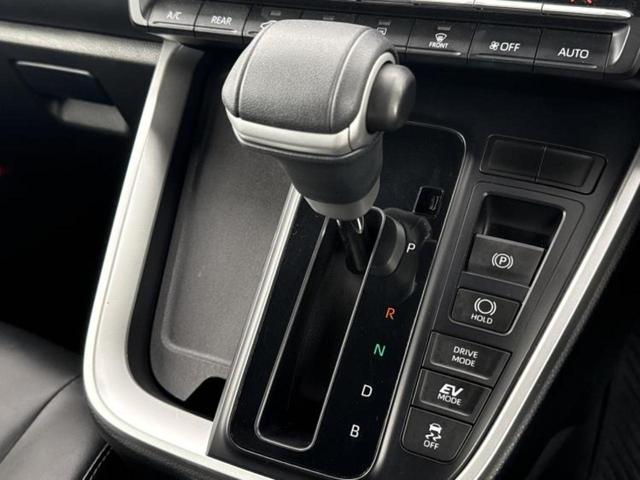 ノア ハイブリッドＳ－Ｚ　新品タイヤ／保証書／ディスプレイオーディオ＋ナビ１０．５インチ／フリップダウンモニター　純正　１４インチ／トヨタセーフティセンス／両側電動スライドドア／シートヒーター　前席　衝突被害軽減システム（18枚目）