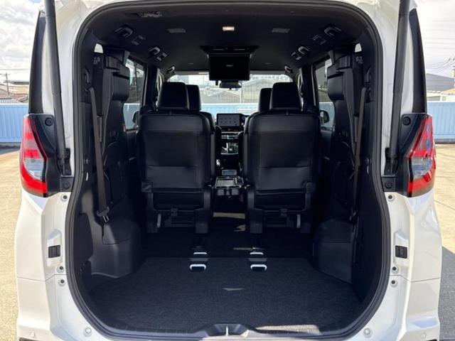 ノア ハイブリッドＳ－Ｚ　新品タイヤ／保証書／ディスプレイオーディオ＋ナビ１０．５インチ／フリップダウンモニター　純正　１４インチ／トヨタセーフティセンス／両側電動スライドドア／シートヒーター　前席　衝突被害軽減システム（21枚目）