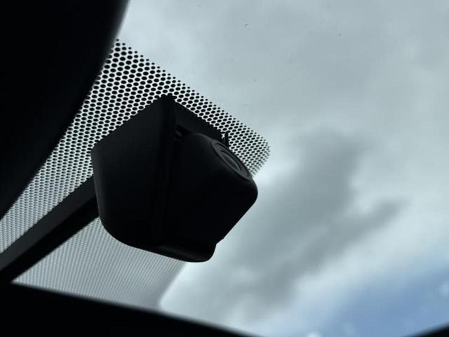 ノア ハイブリッドＳ－Ｚ　新品タイヤ／保証書／ディスプレイオーディオ＋ナビ１０．５インチ／フリップダウンモニター　純正　１４インチ／トヨタセーフティセンス／両側電動スライドドア／シートヒーター　前席　衝突被害軽減システム（36枚目）