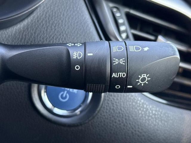 C-HR G 純正 9インチ SDナビ/トヨタセーフティセンス/シートヒーター 前席/車線逸脱防止支援システム/シート ハーフレザー/ドライブレコーダー 社外/ヘッドランプ LED/Bluetooth接続 ドラレコ(15枚目)