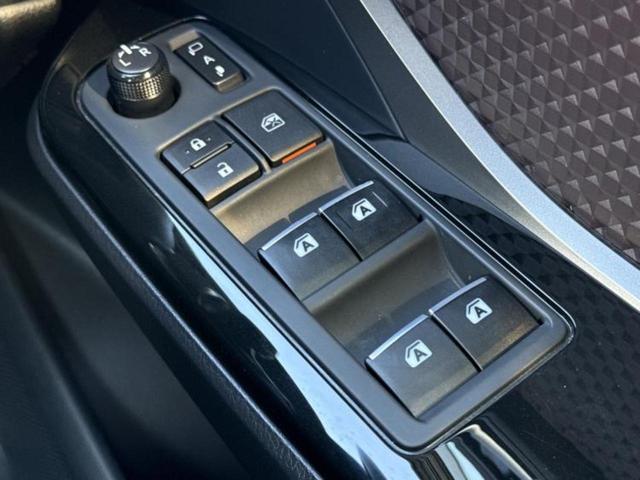 C-HR G 純正 9インチ SDナビ/トヨタセーフティセンス/シートヒーター 前席/車線逸脱防止支援システム/シート ハーフレザー/ドライブレコーダー 社外/ヘッドランプ LED/Bluetooth接続 ドラレコ(43枚目)