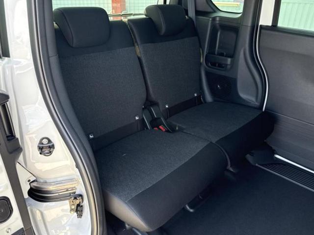 Ｎ－ＢＯＸカスタム ヒョウジュン　保証書／純正　８インチ　ナビ／ホンダセンシング／両側電動スライドドア／シートヒーター　前席／車線逸脱防止支援システム／登録済未使用車／ヘッドランプ　ＬＥＤ／ＵＳＢジャック／Ｂｌｕｅｔｏｏｔｈ接続（5枚目）