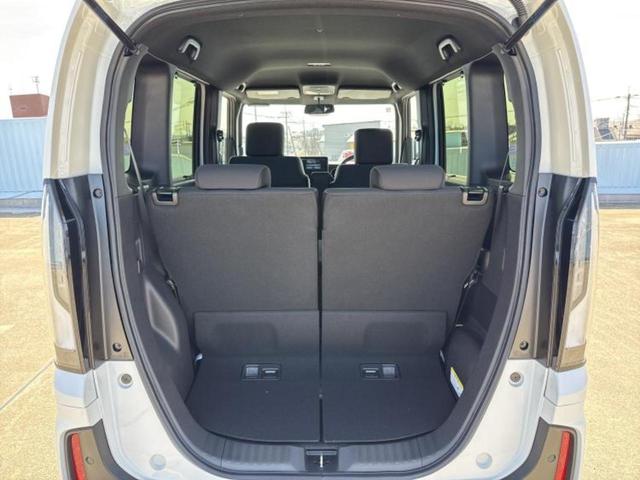 Ｎ－ＢＯＸカスタム ヒョウジュン　保証書／純正　８インチ　ナビ／ホンダセンシング／両側電動スライドドア／シートヒーター　前席／車線逸脱防止支援システム／登録済未使用車／ヘッドランプ　ＬＥＤ／ＵＳＢジャック／Ｂｌｕｅｔｏｏｔｈ接続（8枚目）