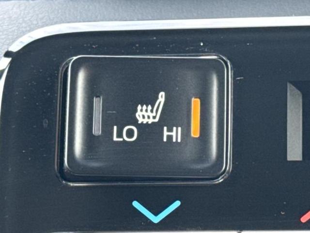 ヴォクシー ハイブリッドS-Z 保証書/ディスプレイオーディオ+ナビ10.5インチ/トヨタセーフティセンス/ハンズフリー両側電動スライドドア/シートヒーター 前席/車線逸脱防止支援システム/シート ハーフレザー 衝突被害軽減システム(37枚目)