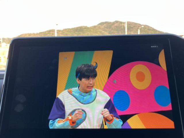 ヴォクシー Ｓ－Ｚ　保証書／ディスプレイオーディオ＋ナビ／フリップダウンモニター／トヨタセーフティセンス／両側電動スライドドア／シートヒーター／車線逸脱防止支援システム／ヘッドランプ　ＬＥＤ／ＥＴＣ　衝突被害軽減システム（12枚目）