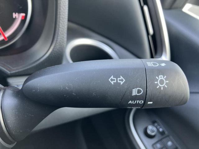 ヴォクシー Ｓ－Ｚ　保証書／ディスプレイオーディオ＋ナビ／フリップダウンモニター／トヨタセーフティセンス／両側電動スライドドア／シートヒーター／車線逸脱防止支援システム／ヘッドランプ　ＬＥＤ／ＥＴＣ　衝突被害軽減システム（16枚目）