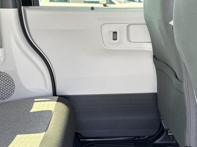 Ｎ－ＢＯＸ ヒョウジュン　新品タイヤ／保証書／社外　ナビ／ホンダセンシング／電動スライドドア／車線逸脱防止支援システム／ヘッドランプ　ＬＥＤ／Ｂｌｕｅｔｏｏｔｈ接続／ＥＢＤ付ＡＢＳ／横滑り防止装置／アイドリングストップ　禁煙車（23枚目）