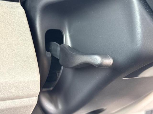 Ｎ－ＢＯＸ ヒョウジュン　新品タイヤ／保証書／社外　ナビ／ホンダセンシング／電動スライドドア／車線逸脱防止支援システム／ヘッドランプ　ＬＥＤ／Ｂｌｕｅｔｏｏｔｈ接続／ＥＢＤ付ＡＢＳ／横滑り防止装置／アイドリングストップ　禁煙車（43枚目）