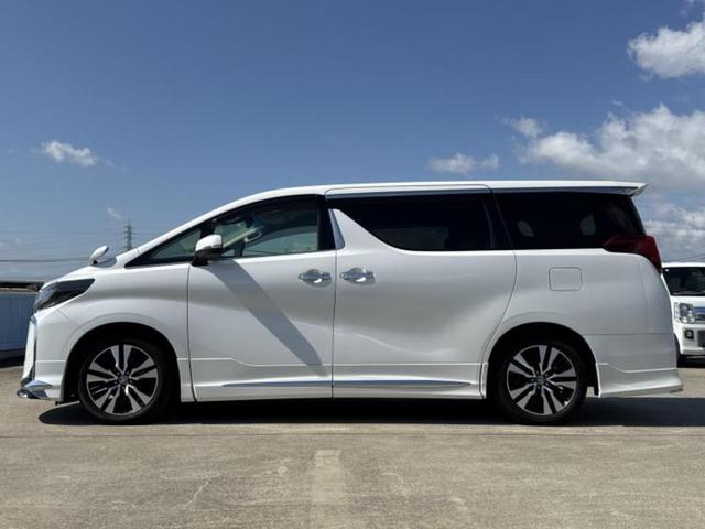 アルファード Ｓ　Ｃパッケージ　新品タイヤ／モデリスタエアロ／保証書／ディスプレイオーディオ＋ナビ９インチ／フリップダウンモニター　純正　１２．８インチ／トヨタセーフティセンス／両側電動スライドドア／シートヒーター　前席　フルエアロ（2枚目）