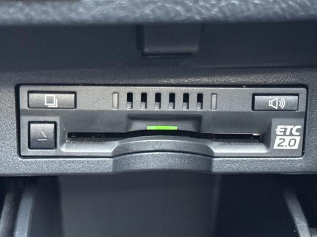 アルファード Ｓ　Ｃパッケージ　新品タイヤ／モデリスタエアロ／保証書／ディスプレイオーディオ＋ナビ９インチ／フリップダウンモニター　純正　１２．８インチ／トヨタセーフティセンス／両側電動スライドドア／シートヒーター　前席　フルエアロ（18枚目）