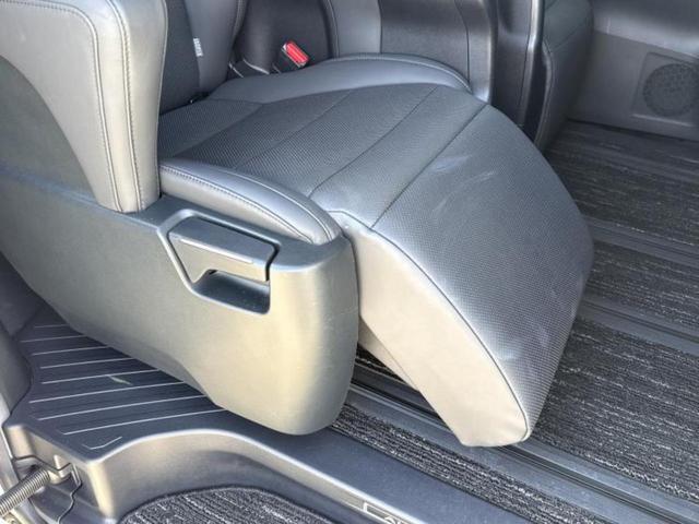 アルファード Ｓ　Ｃパッケージ　新品タイヤ／モデリスタエアロ／保証書／ディスプレイオーディオ＋ナビ９インチ／フリップダウンモニター　純正　１２．８インチ／トヨタセーフティセンス／両側電動スライドドア／シートヒーター　前席　フルエアロ（27枚目）