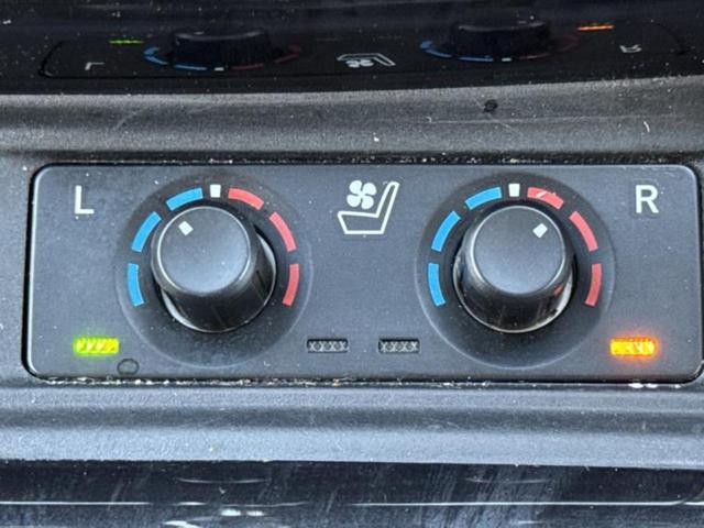 アルファード Ｓ　Ｃパッケージ　新品タイヤ／モデリスタエアロ／保証書／ディスプレイオーディオ＋ナビ９インチ／フリップダウンモニター　純正　１２．８インチ／トヨタセーフティセンス／両側電動スライドドア／シートヒーター　前席　フルエアロ（37枚目）