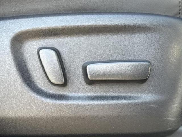 アルファード Ｓ　Ｃパッケージ　新品タイヤ／モデリスタエアロ／保証書／ディスプレイオーディオ＋ナビ９インチ／フリップダウンモニター　純正　１２．８インチ／トヨタセーフティセンス／両側電動スライドドア／シートヒーター　前席　フルエアロ（46枚目）