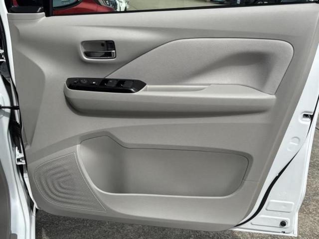 デイズ ボレロ　保証書／純正　９インチ　メモリーナビ／エマージェンシーブレーキ／アラウンドビューモニター／ヘッドランプ　ＬＥＤ／ＵＳＢジャック／Ｂｌｕｅｔｏｏｔｈ接続／ＥＢＤ付ＡＢＳ／横滑り防止装置　全周囲カメラ（20枚目）