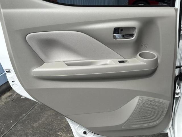 デイズ ボレロ　保証書／純正　９インチ　メモリーナビ／エマージェンシーブレーキ／アラウンドビューモニター／ヘッドランプ　ＬＥＤ／ＵＳＢジャック／Ｂｌｕｅｔｏｏｔｈ接続／ＥＢＤ付ＡＢＳ／横滑り防止装置　全周囲カメラ（23枚目）