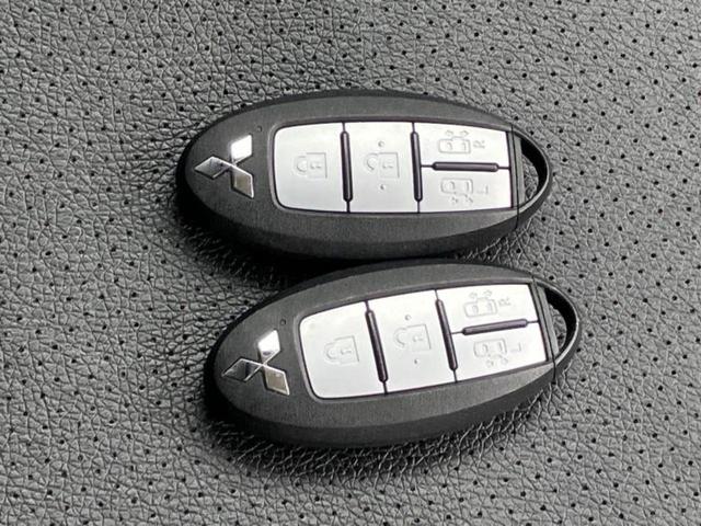 Ｔプレミアム　社外　ナビ／デジタルルームミラー／イーアシスト（ミツビシ）／両側電動スライドドア／シートヒーター　前席／全方位モニター用カメラ／車線逸脱防止支援システム／シート　ハーフレザー／ドライブレコーダー　社外（画像36）