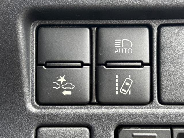 ＺＳキラメキ２　保証書／純正　１０インチ　ＳＤナビ／フリップダウンモニター　純正　１２．１インチ／トヨタセーフティセンス／両側電動スライドドア／車線逸脱防止支援システム／ドライブレコーダー　社外（画像30）
