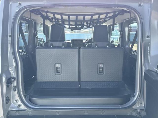 ４ＷＤ　ＸＬ　保証書／ディスプレイオーディオ／シートヒーター／ドライブレコーダー　前後／ＵＳＢジャック／Ｂｌｕｅｔｏｏｔｈ接続／ＥＴＣ／ＡＢＳ／横滑り防止装置／バックモニター／ＤＶＤ／衝突安全ボディ（画像8）