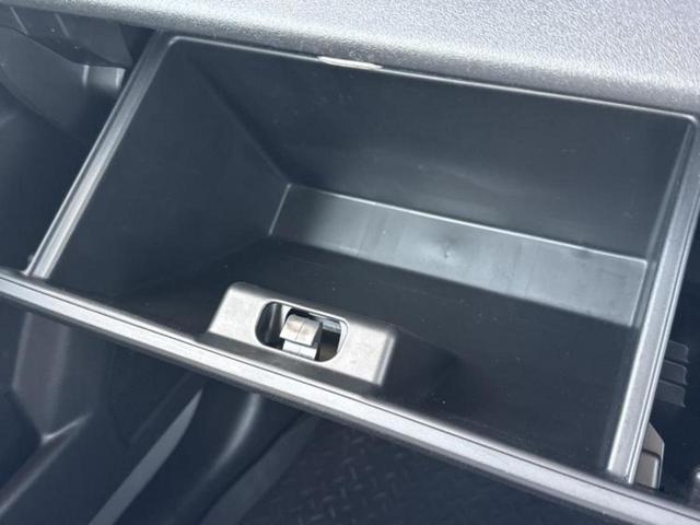 ４ＷＤ　ＸＬ　保証書／ディスプレイオーディオ／シートヒーター／ドライブレコーダー　前後／ＵＳＢジャック／Ｂｌｕｅｔｏｏｔｈ接続／ＥＴＣ／ＡＢＳ／横滑り防止装置／バックモニター／ＤＶＤ／衝突安全ボディ（画像38）