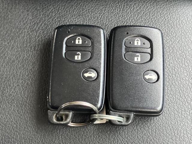 ４ＷＤ２．０ｉ－Ｌアイサイト　新品タイヤ／保証書／社外　ナビ／衝突安全装置／車線逸脱防止支援システム／ＵＳＢジャック／Ｂｌｕｅｔｏｏｔｈ接続／ＥＴＣ／ＥＢＤ付ＡＢＳ／横滑り防止装置／アイドリングストップ／クルーズコントロール（画像37）