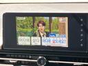 停車中には、TVの視聴も可能。休憩時間などに、エンターテイメントを楽しめる便利な機能です。