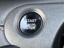 日々の運転を支えるスイッチ類を備えています。わかりやすい操作感で、快適なドライブをサポートします。