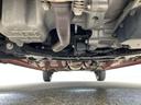 車両前方側の下廻り画像です。エンジン付近から車両中央部までの状態を確認いただけます。◆ご購入前に気になる下廻りの様子を把握したい方は、店頭スタッフまでお問い合わせ下さい。