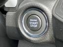 日々の運転に欠かせないスイッチ類です。わかりやすい操作感で、快適なドライブをサポートします。