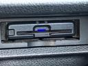 高速料金所での通過がスムーズになるETC車載器が搭載されています。これさえあれば、ドライバーは停車せずにスイスイと通過できます。長距離ドライブに最適です。