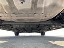 車両後方側の下廻り状態をご確認いただけます。フロア部や足回りなど、普段見えにくい箇所の参考としてご覧下さい。◆詳細は店頭スタッフまでお問い合わせ下さい。