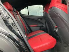 ＷＥＣＡＲＳではほぼ毎日新しい在庫車両を入荷しております！お客様のこだわりを叶える１台がきっとＷＥＣＡＲＳにあるはずです！ 5