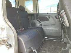 ＷＥＣＡＲＳではほぼ毎日新しい在庫車両を入荷しております！お客様のこだわりを叶える１台がきっとＷＥＣＡＲＳにあるはずです！ 5