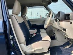「この車の写真をもっと見たい」「状態が気になる」「この装備はついている？」どんな小さな疑問でもお気軽にお問い合わせください！ 4