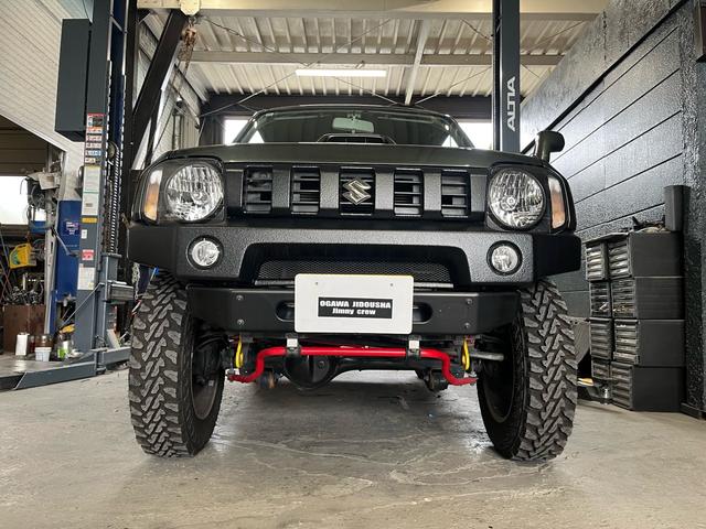 ジムニー ＸＣ　２．５インチリフトアップ　ヨコハマジオランダーＭＴ　アピオエアロ　ルーフキャリア　リアラダー　ＬＥＤテールランプ　全塗装クールカーキ（5枚目）