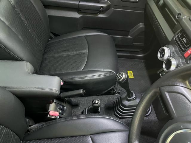 ジムニー XL IRON4×4 CLASSIC EDITIONコンプリートカー リフトアップ ナビ ETC スマートキー DEANホイール BFグッドリッチMTタイヤ シートカバー(19枚目)
