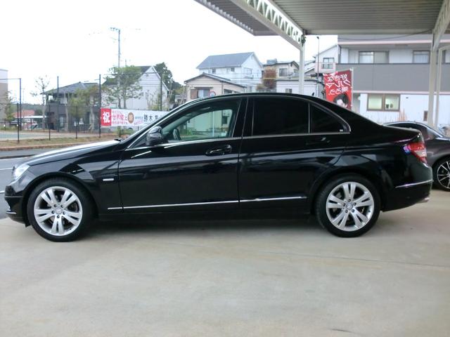 Cクラス C200コンプレッサー アバンギャルド 純正ナビ ステアリングスイッチ Bカメラ HIDライト オートライト クルコン 純正ホイール17インチ フォグランプ リアフォグ ETC 専用ハーフレザー(4枚目)