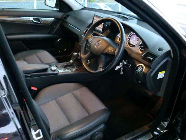 Cクラス C200コンプレッサー アバンギャルド 純正ナビ ステアリングスイッチ Bカメラ HIDライト オートライト クルコン 純正ホイール17インチ フォグランプ リアフォグ ETC 専用ハーフレザー(23枚目)